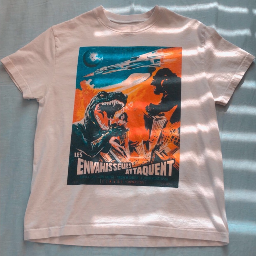 Brandy Melville dinosaur t shirt ❤️
